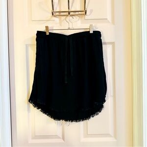 Black Umgee casual skirt